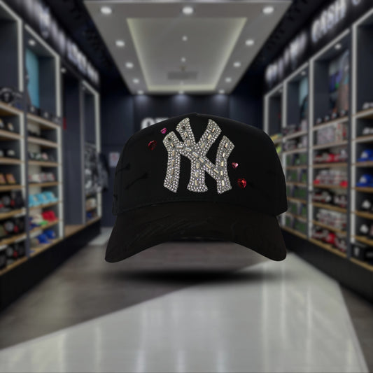 THIRTY ONE HATS "NY LOVESTRUCK"