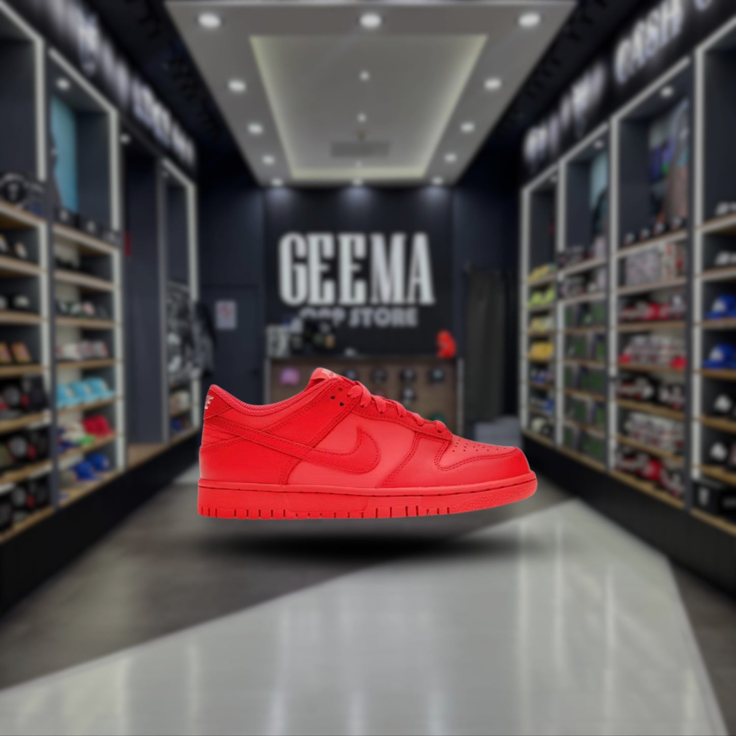 NIKE DUNK LOW "TRIPLE RED"