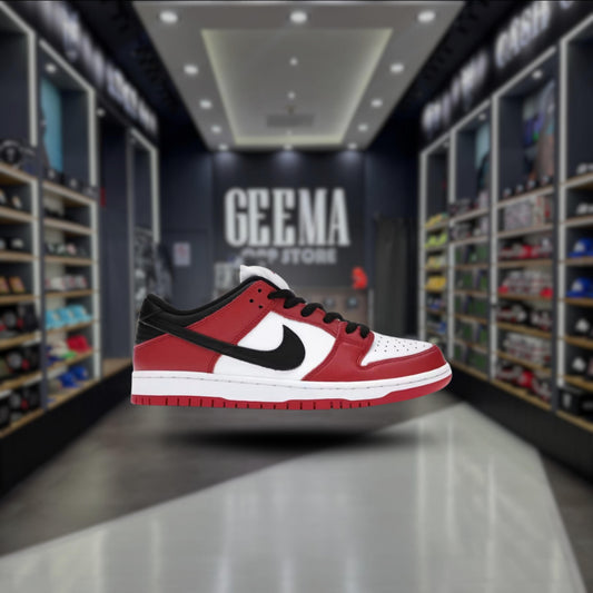 NIKE DUNK LOW SB "CHICAGO"